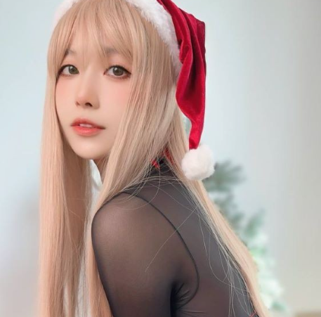 超清纯的童颜女神 布丁大发 私拍合集流出