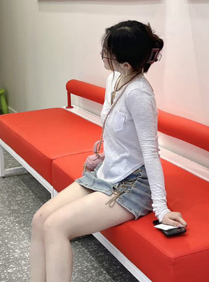 福建反幼师 颜思妤 第二弹 表面上清纯眼镜妹 私下却是