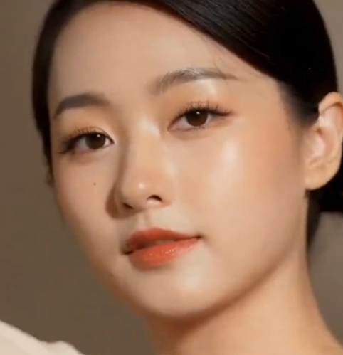 AI美女竟堪比真人 身材一流质量极高 想不到AI的出现 失业的竟是AV女优 那岂不是可以自己做片看了？