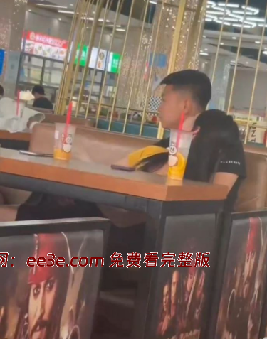 青岛技师学院学生食堂激情