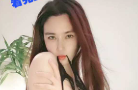 九头身美女 播 爱上甜老实 大直播视频