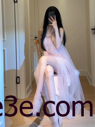 抖音猫梨梨cc微密作品精选，充满魔幻色彩的影像