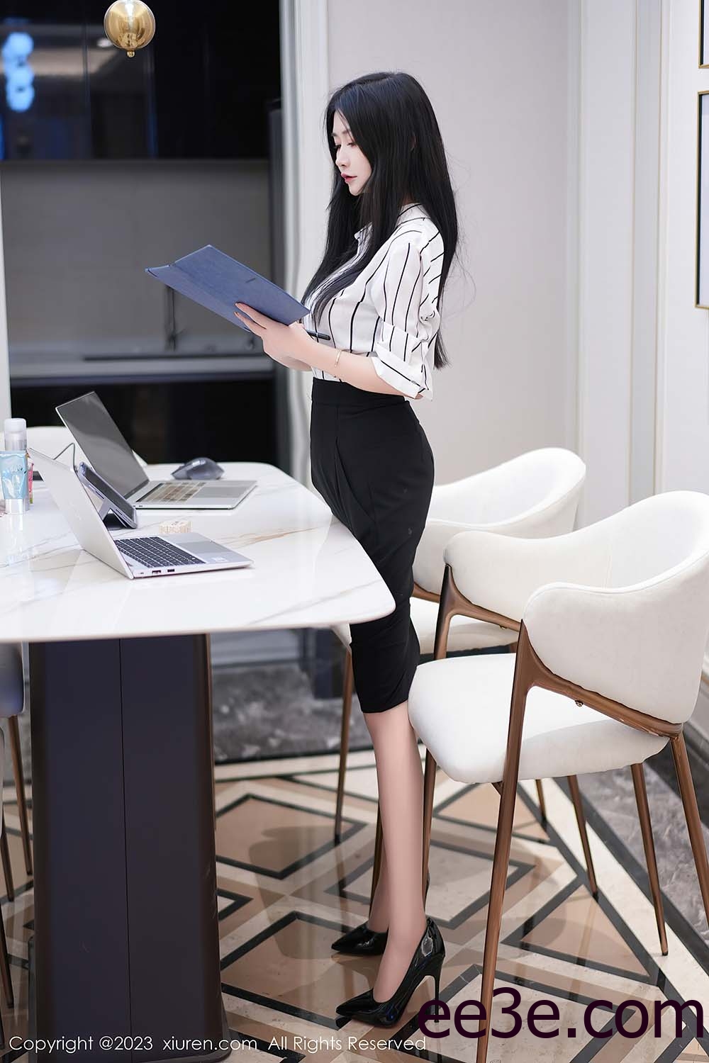 [Xiuren秀人网] NO.6845 laura阿姣