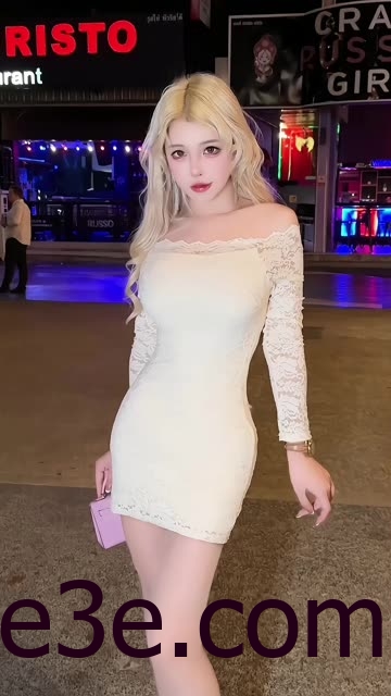 抖音270万粉丝顶级颜值网红于芷晴，微密圈付费订阅作品流出