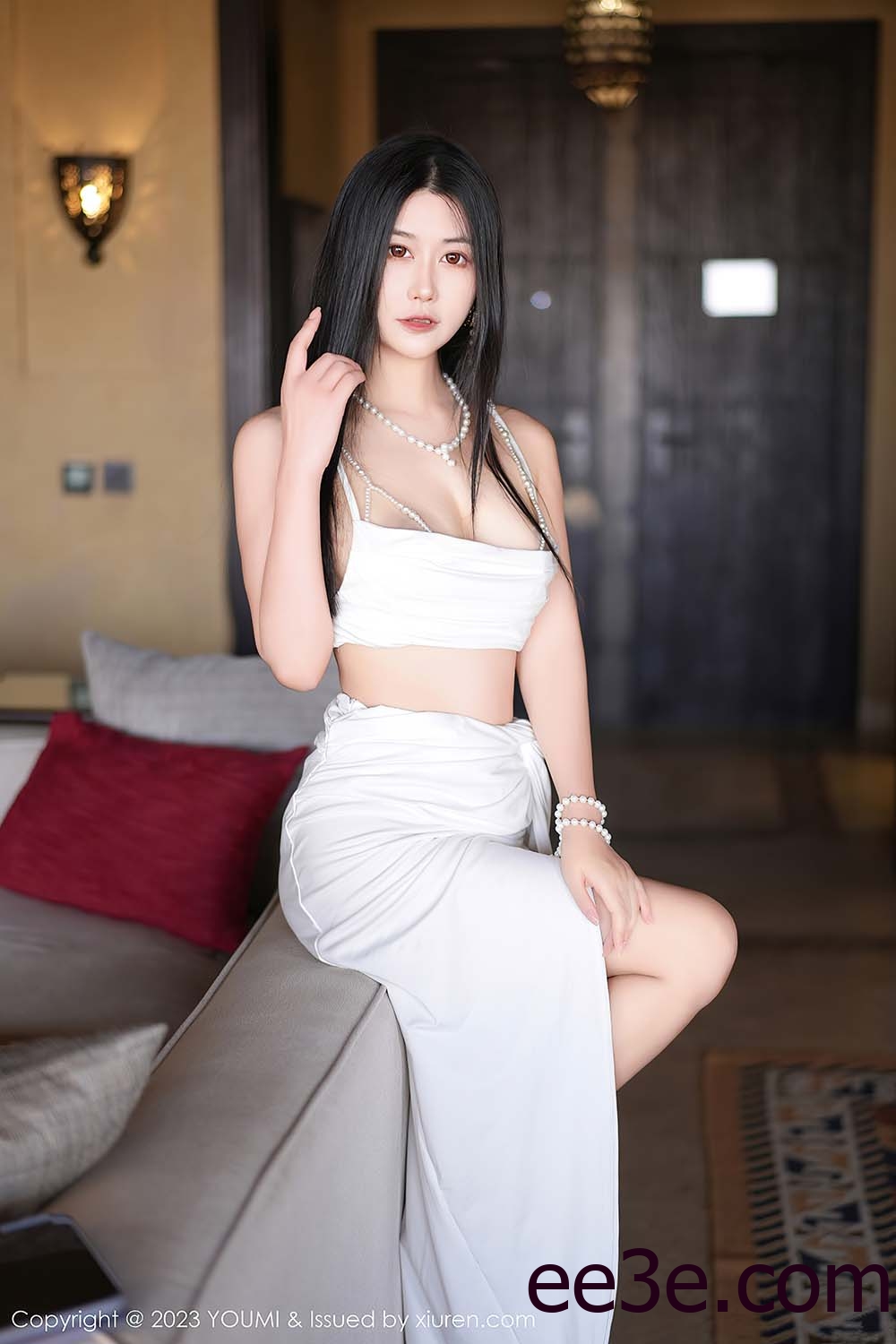 [YouMi尤蜜荟] VOL.971 laura阿姣