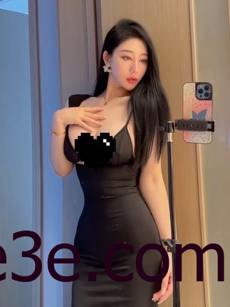 不爱笑的赛琳微密圈维密写真，时尚与美的完美融合