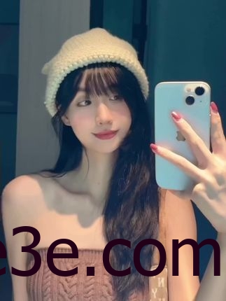 抖音女刺客微密圈奢华照片，奢靡背后的故事