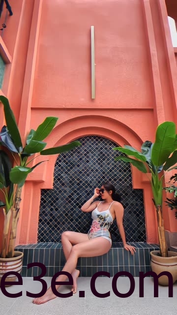 抖音鹿瑶本瑶微密weme付费照片值不值得（鹿瑶本瑶微密圈付费照片点评）