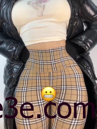 俏妞qiaoniuTT微密圈照片，高清大图尽收眼底