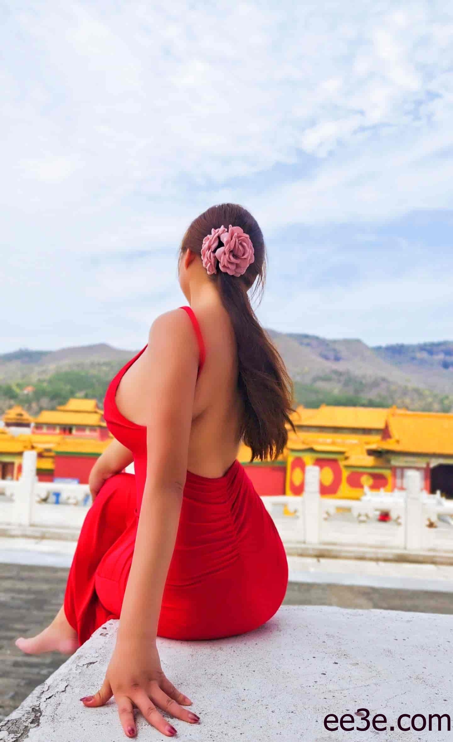 水蜜桃米米微密圈视频解析，一探网红的日常生活