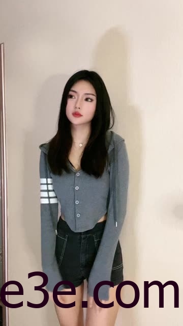 亚亚亚辰肉感御姐魅力无限，微密圈完整介绍