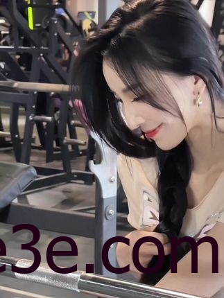 李嘉欣97微密圈门槛揭秘，她的付费圈子有何秘密？