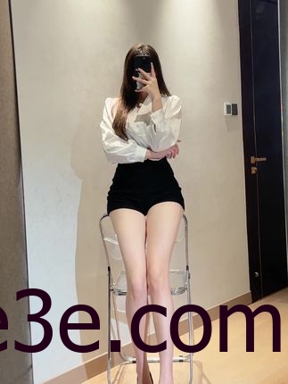 粉丝热议！可可西yyy微密圈最新JK制服作品独家发布