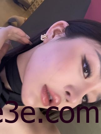 金希儿维密圈套图，揭秘她的性感魅力