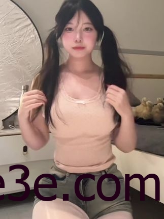 狼姐很赞颜值扛打，微密圈作品照片广受好评