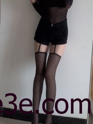 巨恶小锯鳄微密“每天都是园困”网红的日常与趣事分享