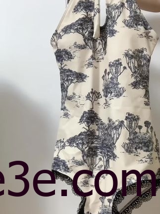 小芋泥yyy微密圈作品欣赏，她的作品如何展示个人魅力？