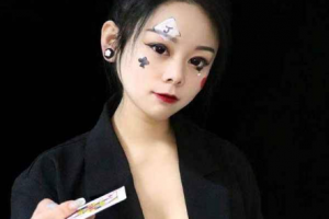 网友投稿 可爱型熟女人妻 1聊自拍视频被渣男曝光