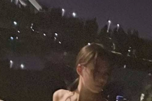 推特极品狐狸精 1凶  “爸爸～我想干活了 让我伺候你好