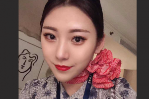 【网曝门事件】超靓东航空姐 韩 X 和男友私拍