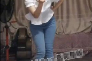 原B站 9W粉丝的清纯UP主 小可又鬼畜啦 金主定制露脸1舞