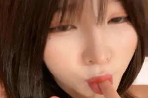 抖音高颜值瑜伽主播「妤子」超 一对一