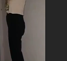 大二女生挑战楼道惊险又刺激!完美露脸！