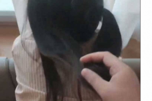 和极品妹妹酒店 隔壁居然住着她公公婆婆 抓着马尾疯狂 呻吟让他们听