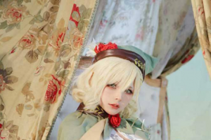 【重磅独家】微博 “百合殴皇子” 被摄影师灌醉拉酒店透了被男友得知分手