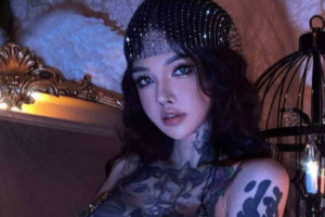 抖音超百万粉丝网红 「大佬甜 Giovanna」性感尤物 百变魅魔 付费资源