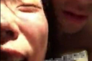 真实捡尸 酒吧发现醉酒女 拉进厕所内边被边吐狂喊救命