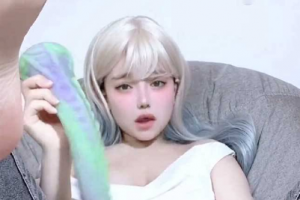 超反差网红女神『欲梦』最新付费私拍 八爪怪超美高颜牛仔裤女神 第五弹