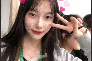 自曝！长白山职业技术学院 反差『汪修颖』自己投稿求曝光