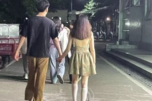 西大行健文理学院 音乐表演系黄姝瑾 一年绿男友三次