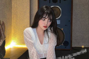 前女友系列 第三弹 超漂亮的翘臀小网红 男友报复视频惨遭泄漏