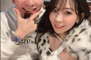 传说对决！万人求购 30 万粉大神『XINYI』刺青网红『娜美』