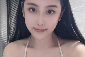 抖音 200 万粉丝网红「1雯」