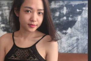 高素质越南空姐和年轻飞行员