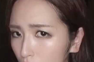 就喜欢看你一脸不爽 但还是要跪下