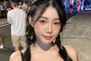 最牛1的反差系列 继续更新！身材很赞的美女和男友之间