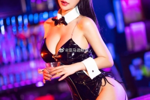 亚马逊鲶鱼cos写真