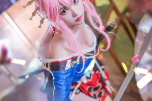 鳗鱼霏儿 八重樱花魁