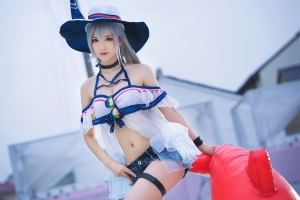 弥音音 明日方舟斯卡蒂泳装