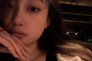 山东泰安反差留学生被曝光！xn小名媛已开 在云南名宿参加过多次