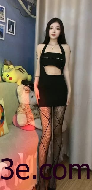 张鑫baby微密圈心动作品，清新小妹的照片风靡全网