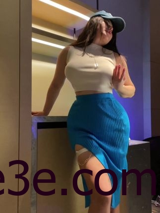 抖音女神水蜜桃米米微密圈作品图集，身材颜值双优让宅男心动无法抗拒