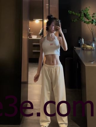 微密圈女神黎允熙baby，她如何通过好身材圈粉百万？