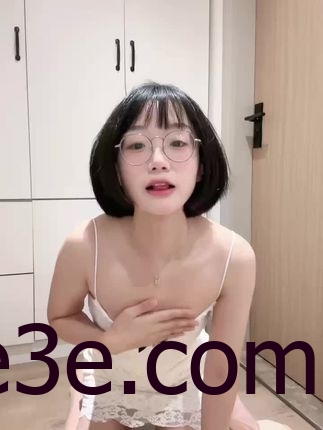 胜利的小生活微密圈萌新洗礼合集，超甜双马尾造型图片精选