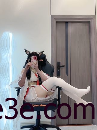 抖音萌妹纸萝卜粥魅魔微密圈图片资源什么梗？萝卜粥怕疼？