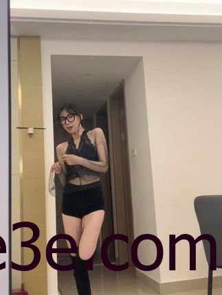 智桃Lucky的微密圈作品赏析，高颜值与才华的完美结合